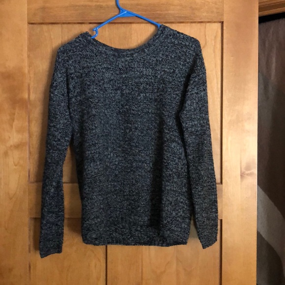 sweater - Picture 1 of 1